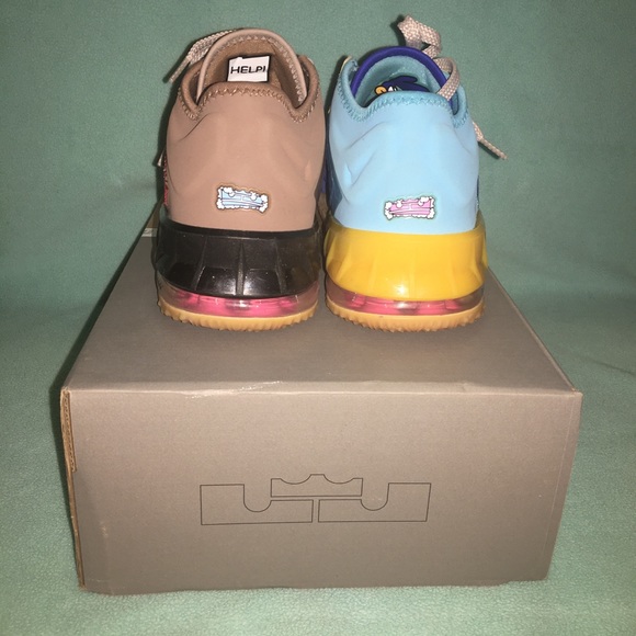 Nike lebron XVIII 18 DJ3760-401 Wile E vs Roadrunner Men’s 7 🪐 - Picture 3 of 10